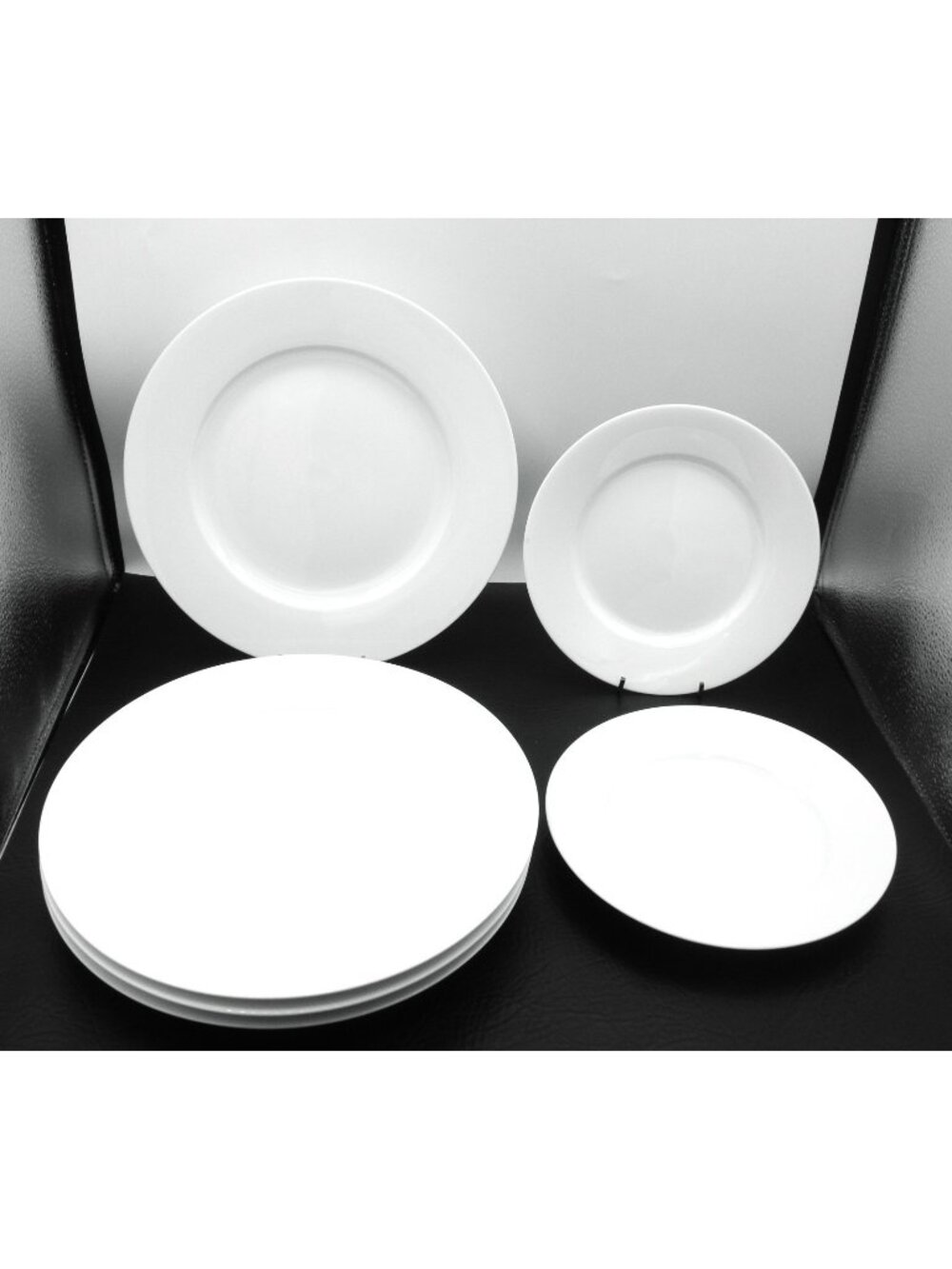 Dash of That White Dinnerware Mixed lot of 6 Porcelain Plates Dinner & Salad